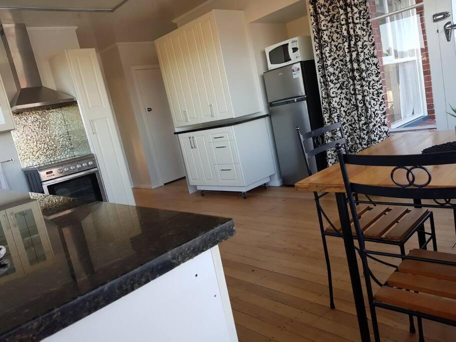 Handy Location - 3Brd Home! Timaru Zewnętrze zdjęcie